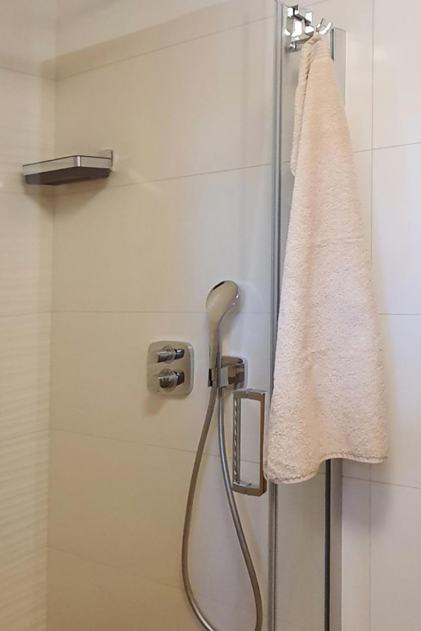 Vila Halfway Veľka Lomnica Bagian luar foto